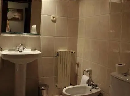 Manos Guest house