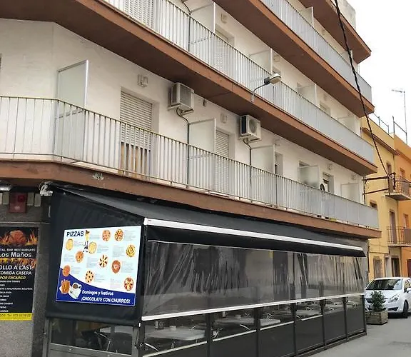 Πανσιόν Manos Blanes